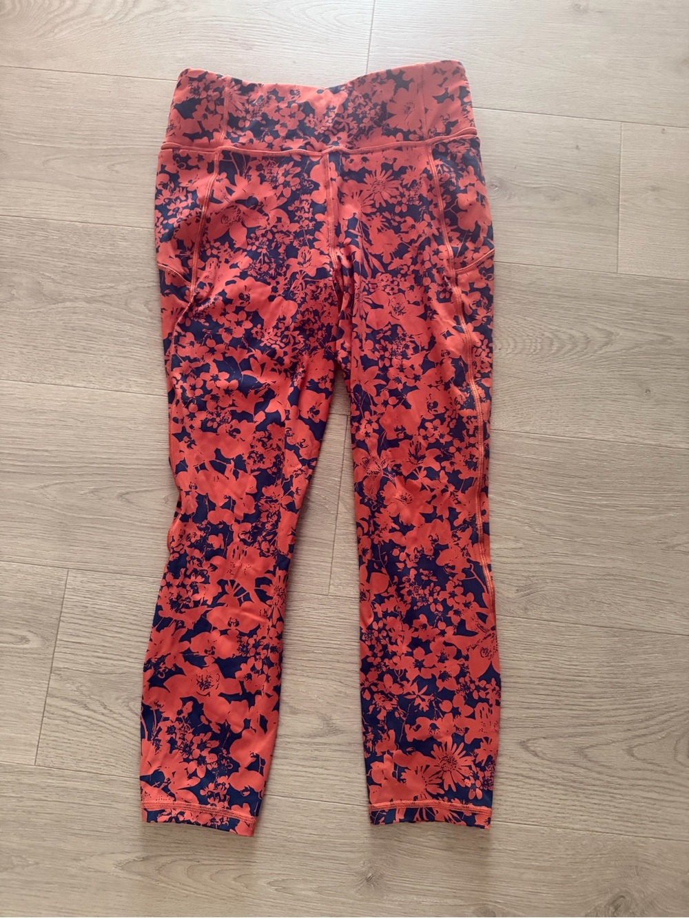 lululemon athletica Final Lap Crop 23”
